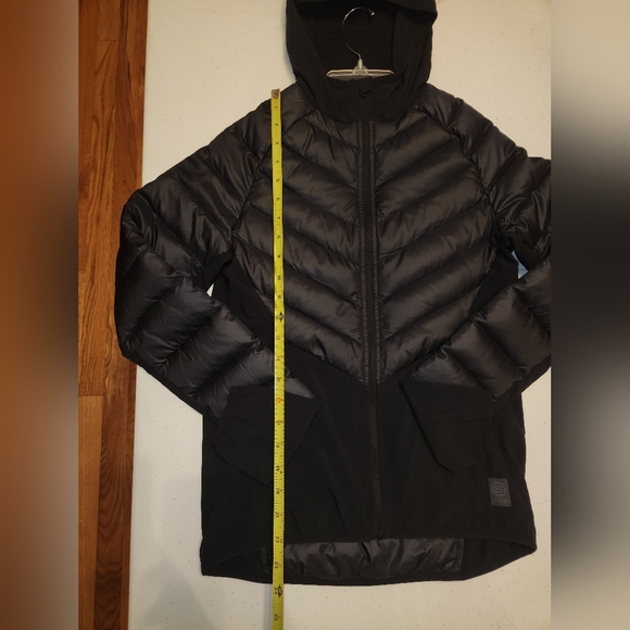 SKINS Compression Activewear Down Jacket SZ XS Black - Picture 4 of 11